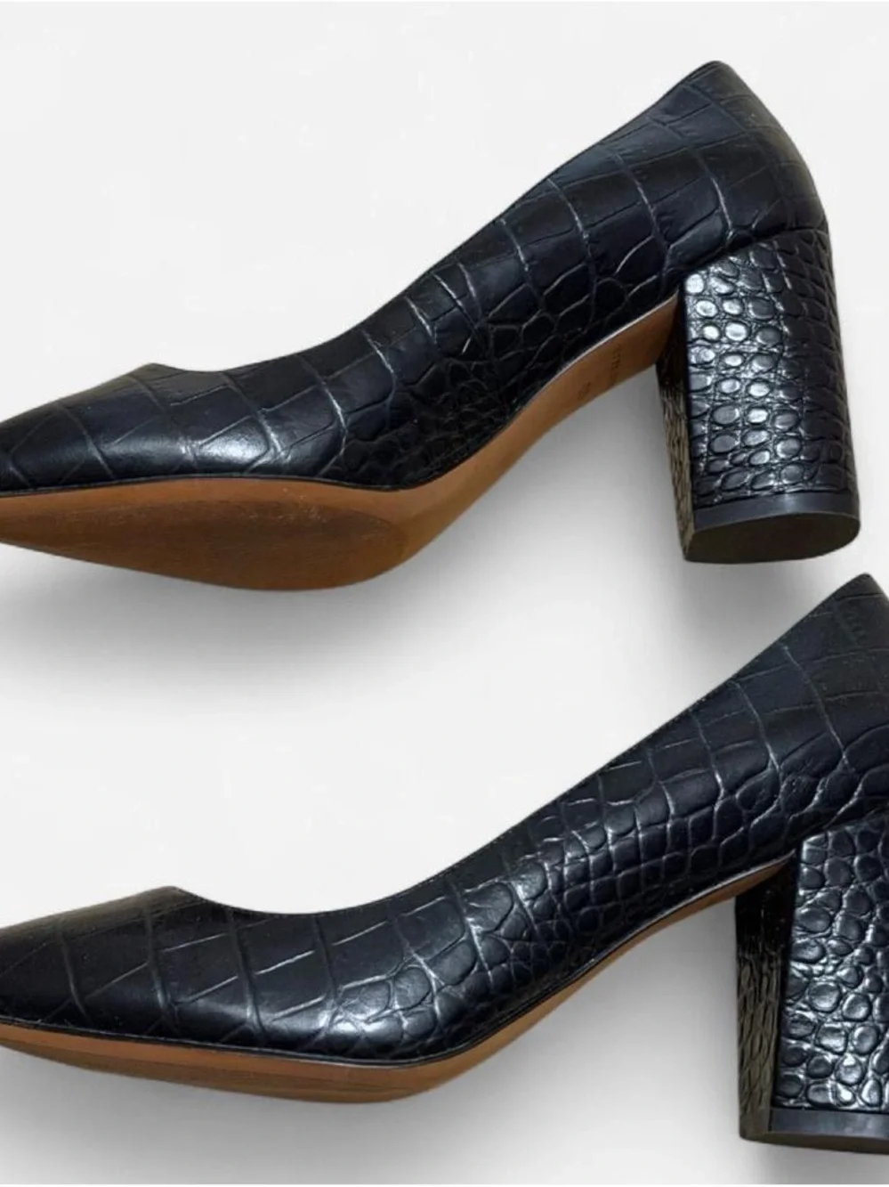 Cole Haan | Black Crocodile Embossed Leather | Size 6.5